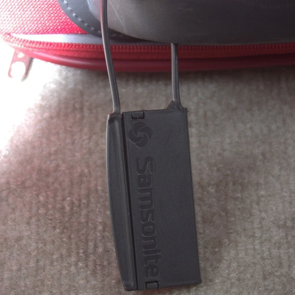 Samsonite Red Canvas Messenger Crossbody Bag Travel Laptop Case Trolley Sleeve
